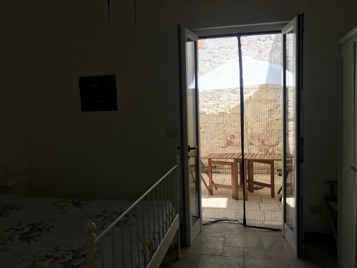 Villa Miccoli Apartments Ceglie Messapica Exterior foto